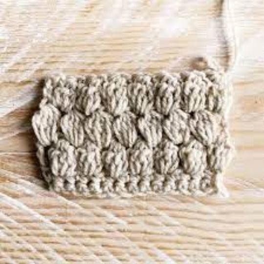 DIA INTERNACIONAL DEL CROCHET PUNTO DE PIÑA